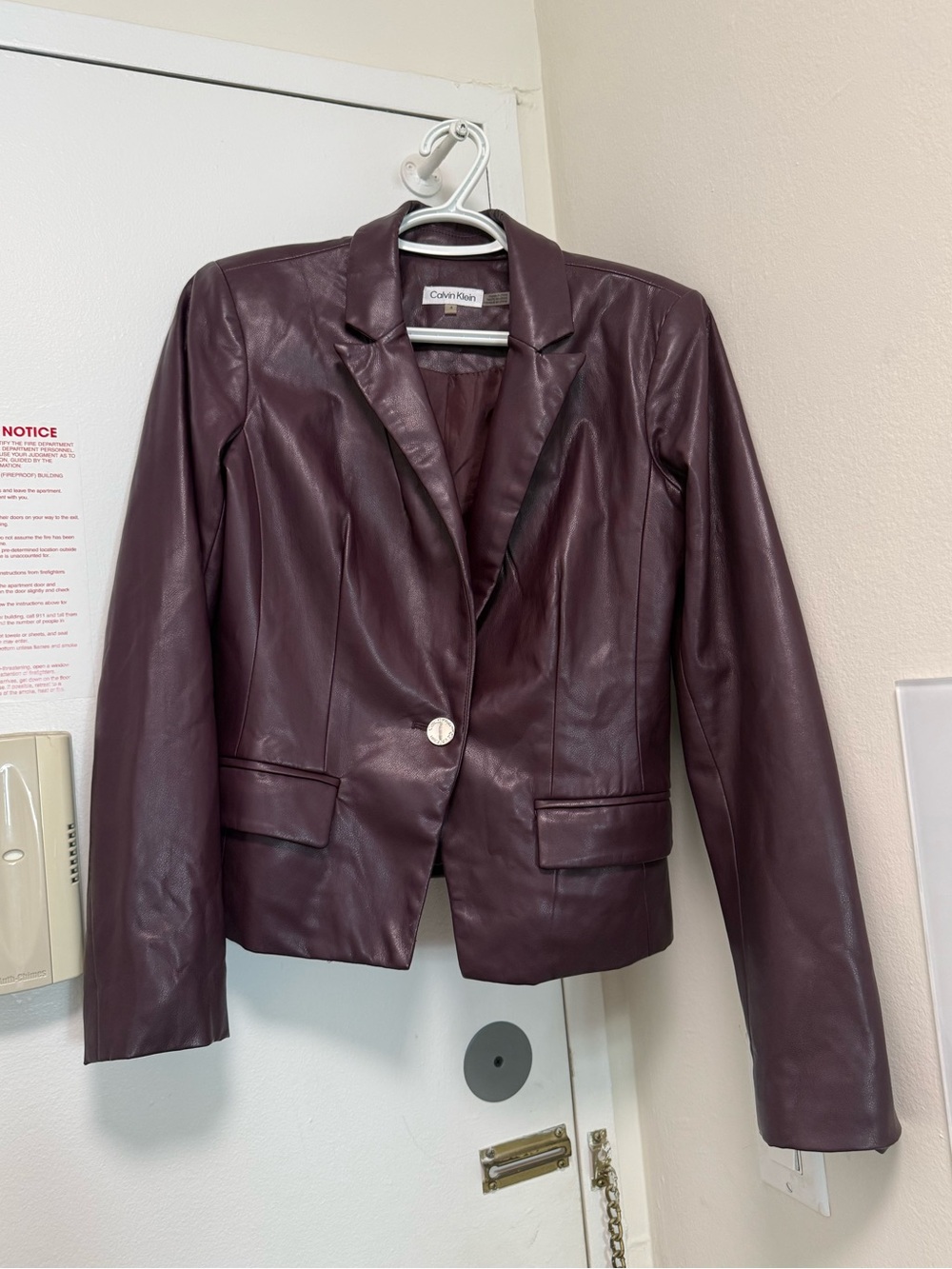 Calvin Klein Women's Plum Faux Leather Jacket Blazer, size 4